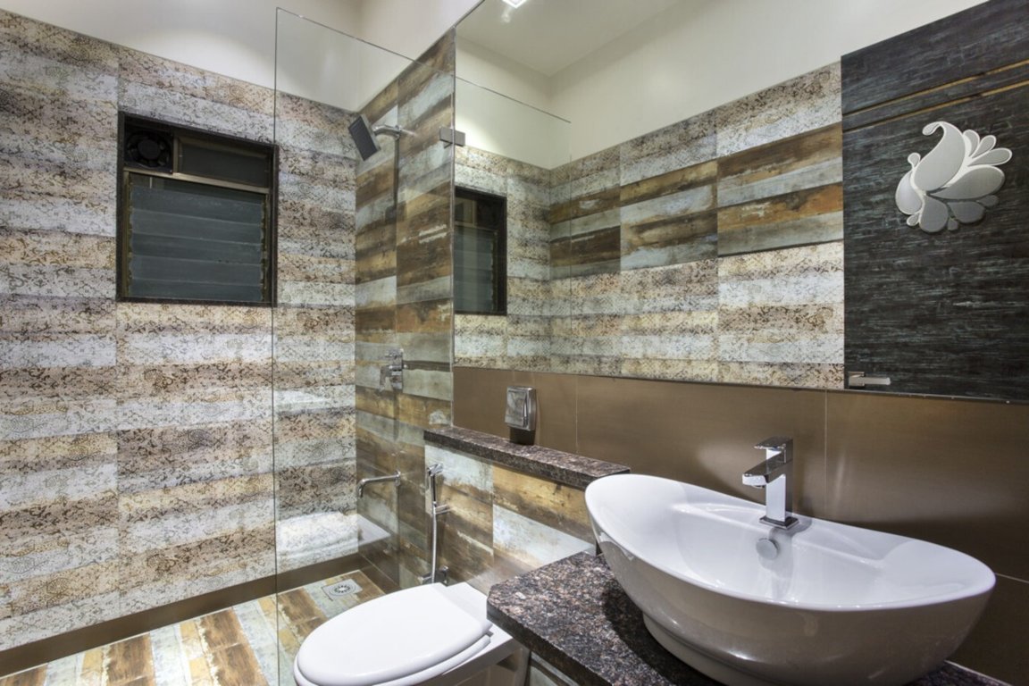  sai world city phase 1 Bathroom