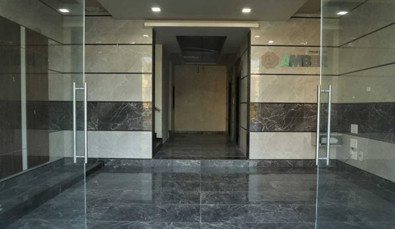  amber ellance a 1 Lift(s)