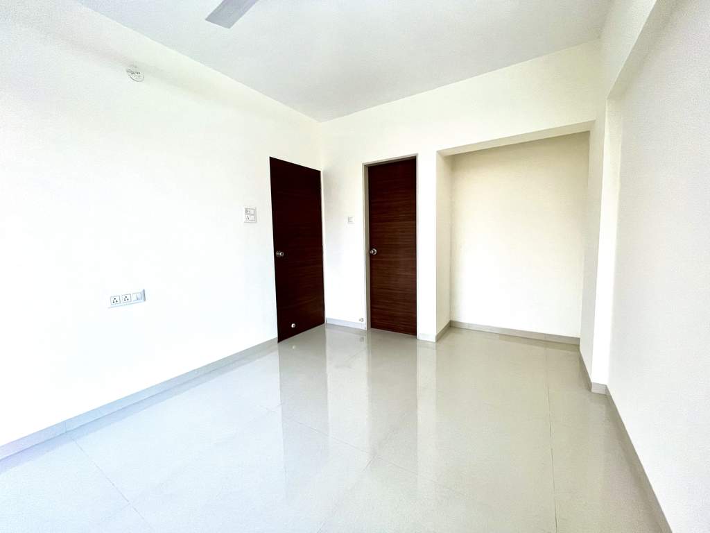  shanti gardens 8 park lane Bedroom