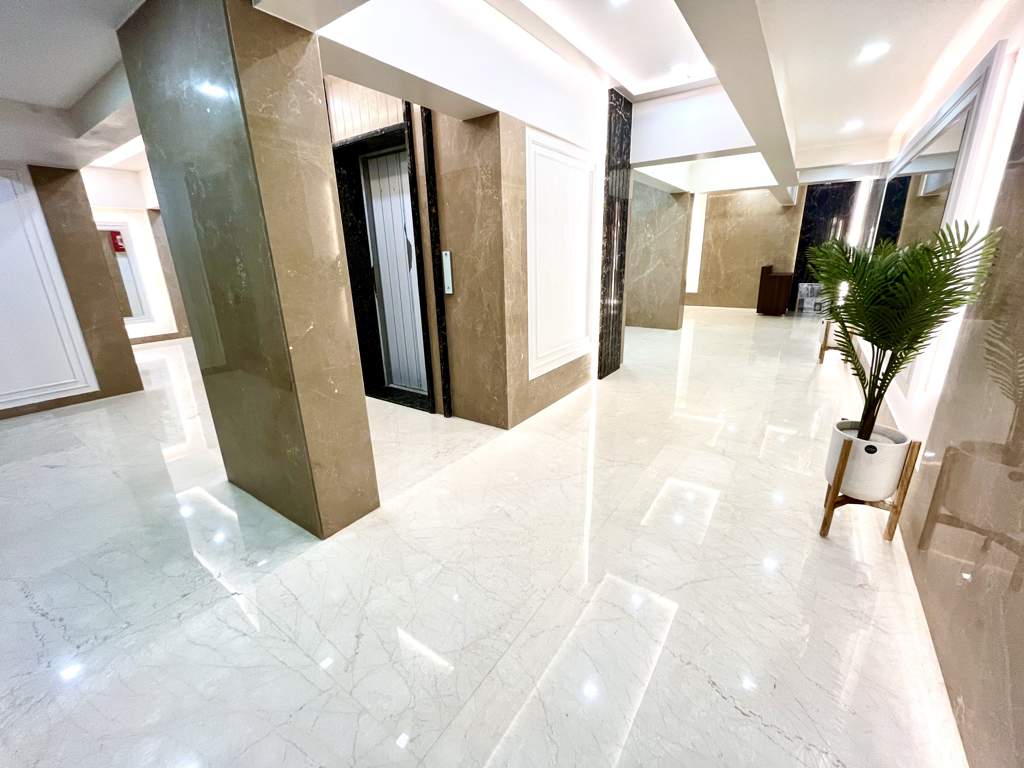  shanti gardens 8 park lane Lobby