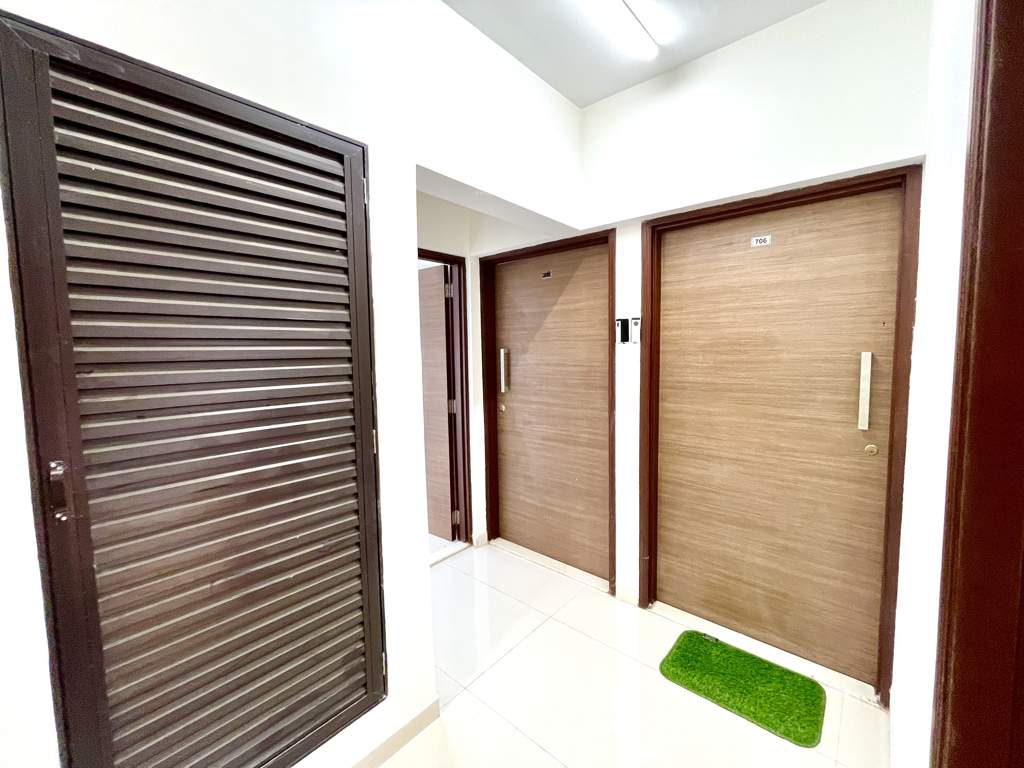  shanti gardens 8 park lane Lobby