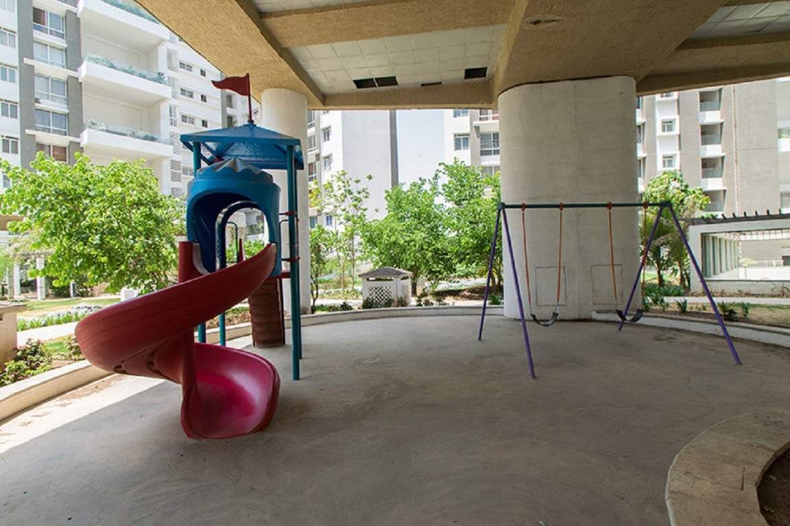  zephyr building u Children's play area