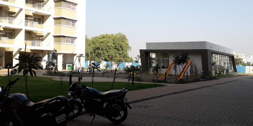  aaryavarta sector 4 b to h Children's play area