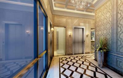  solitaire Lift Available