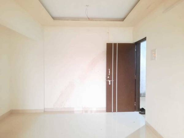  kini-tower Living Area