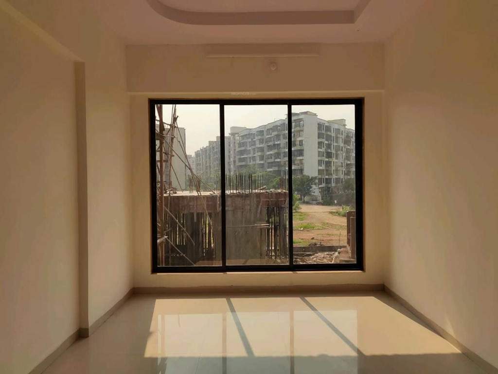  indus b no 5 wing f g Living Area