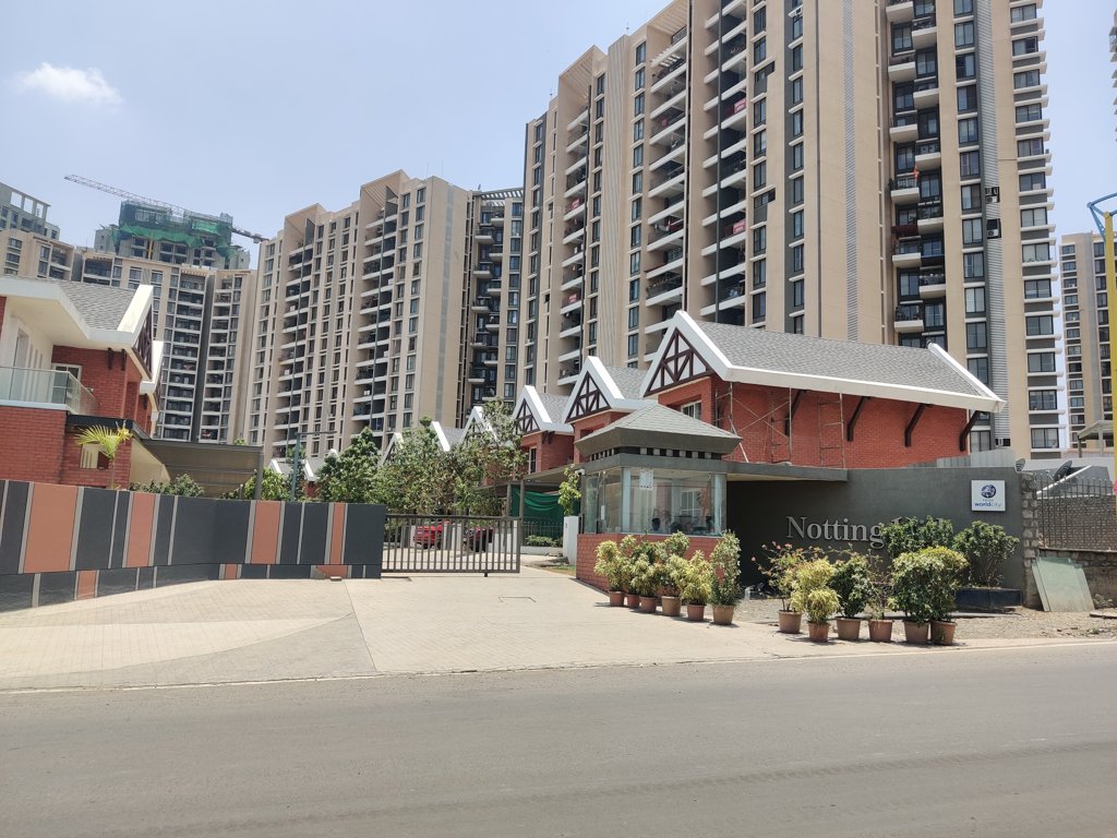 notting hill Entrance Gate Security Cabin