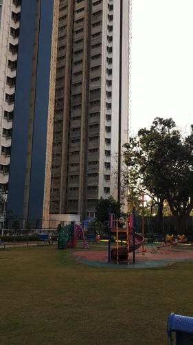  bombay-dyeing-mill Children's play area