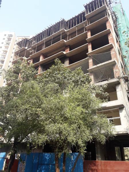 Images for Construction Status of MDM 111 Hyde Park