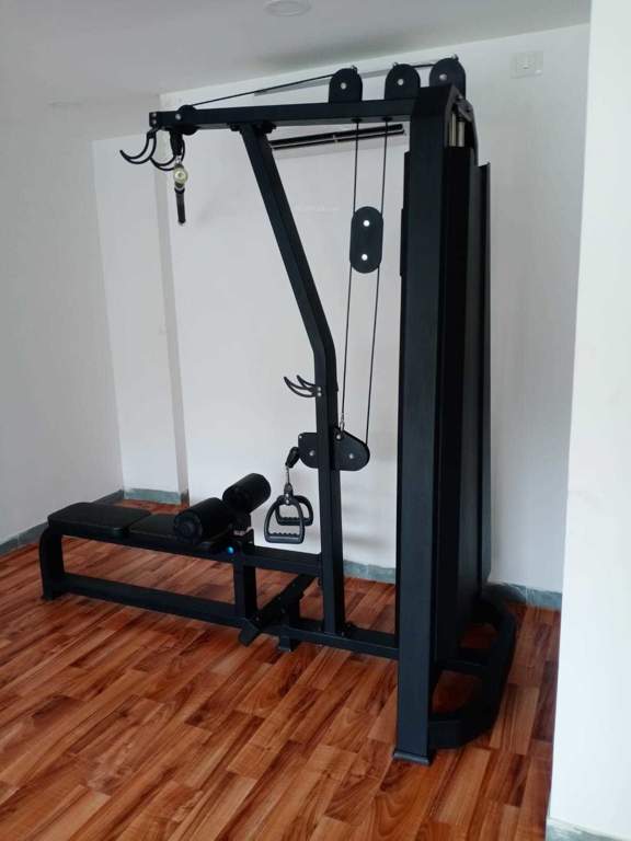  teenmurty summit Gymnasium