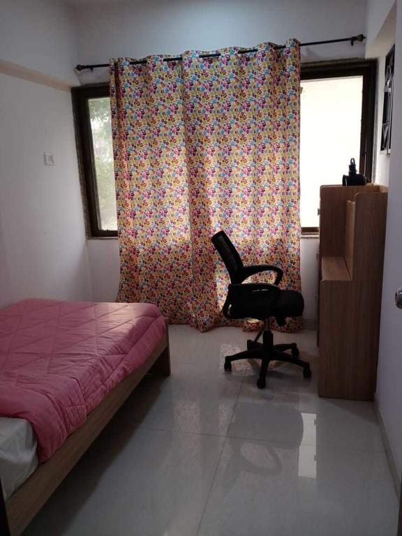  teenmurty summit Bedroom