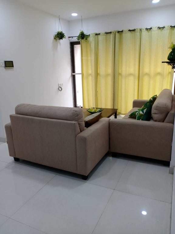  teenmurty summit Living Area