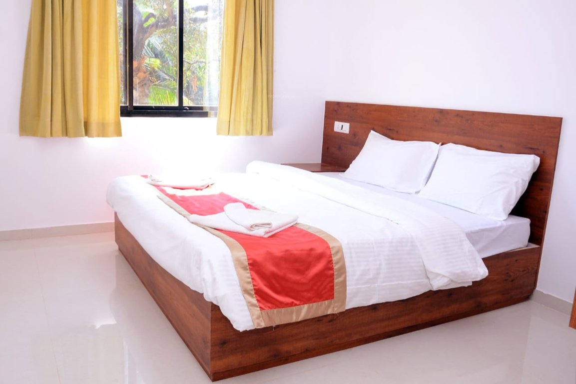  patnem beach park Bedroom