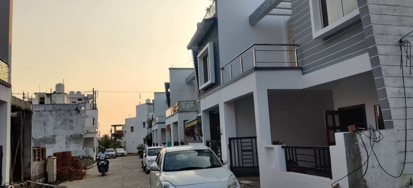  shiv om green park Elevation