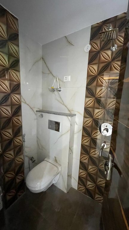  affordable apartments Bathroom