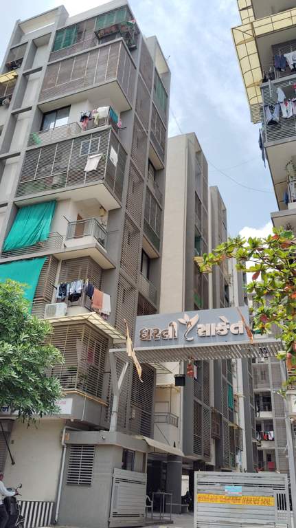  dharti saket block a b c d and e Elevation