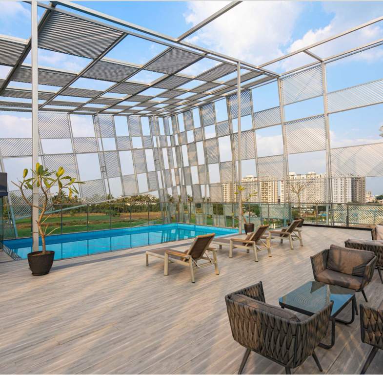  nest Swimming Pool