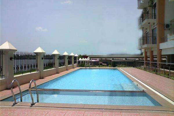 marine plaza Swimming Pool