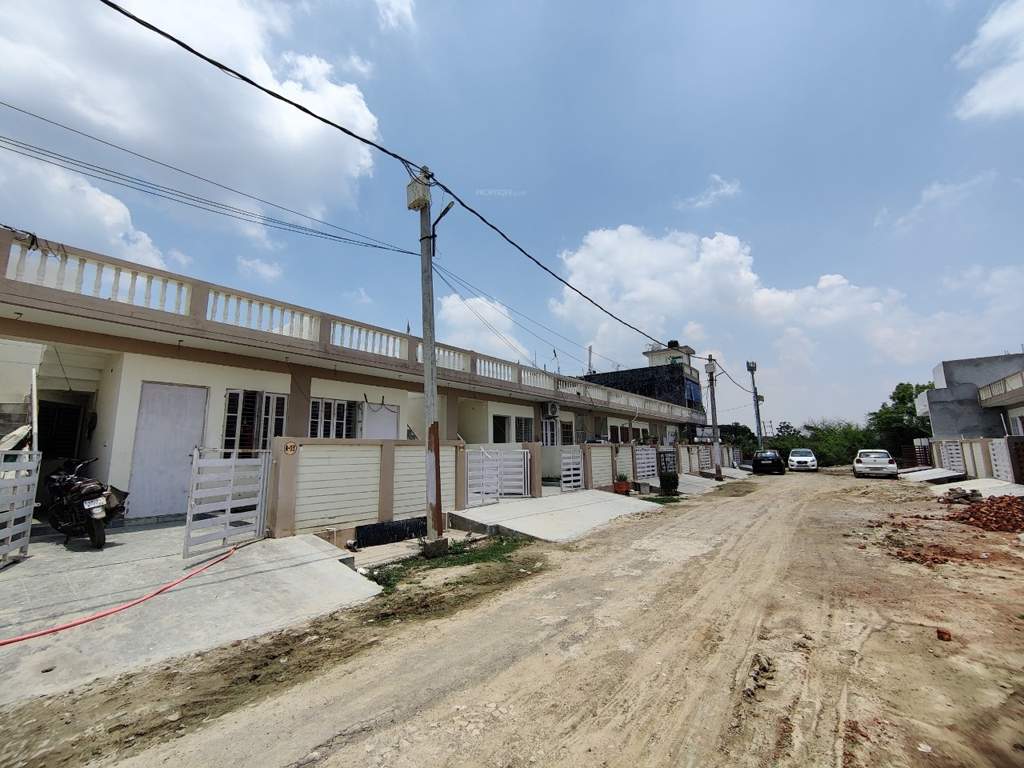 woodland paradise rudraksh kalptaru Construction Status July 22