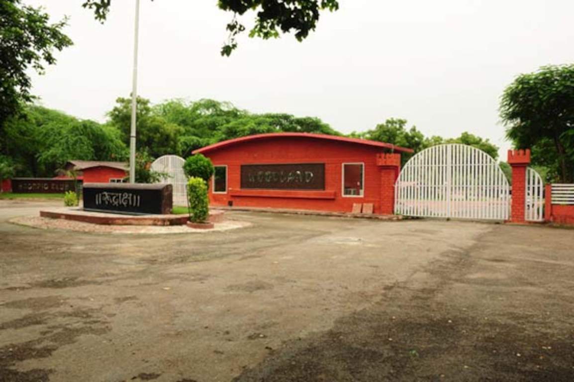woodland paradise rudraksh kalptaru Entrance Gate Security Cabin