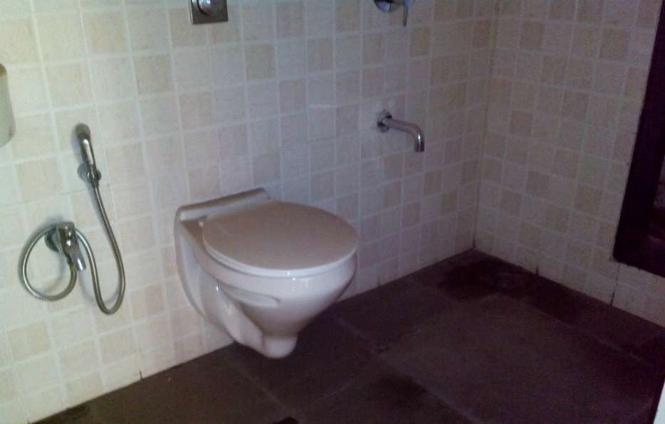 kings court Bathroom