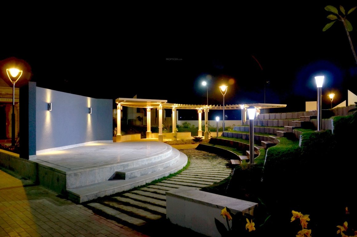  green avenue Amphitheater