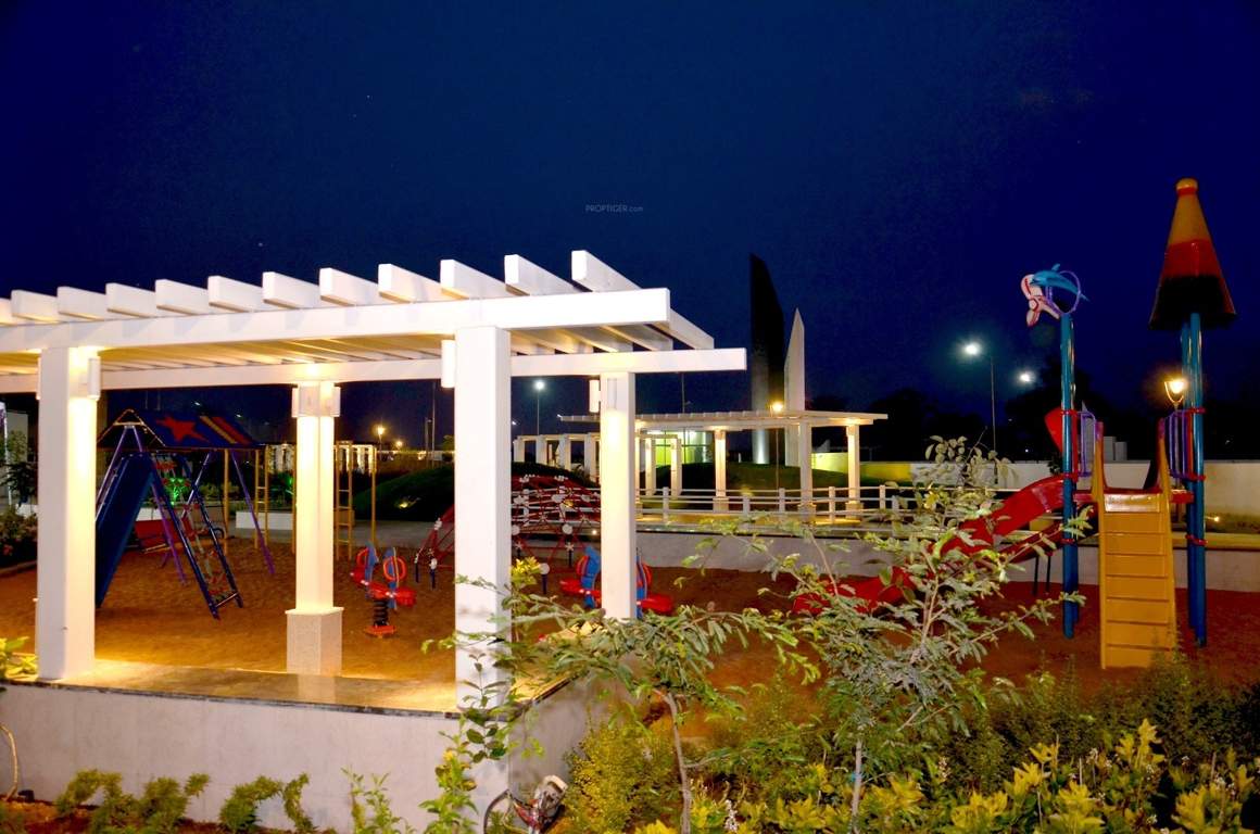  green avenue Children's play area