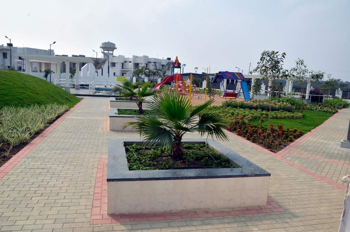  green avenue Children's play area