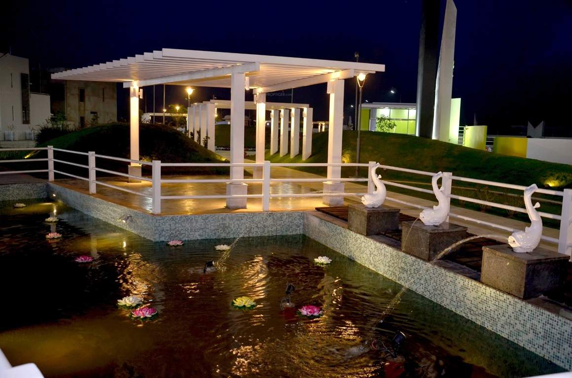  green avenue Fountains