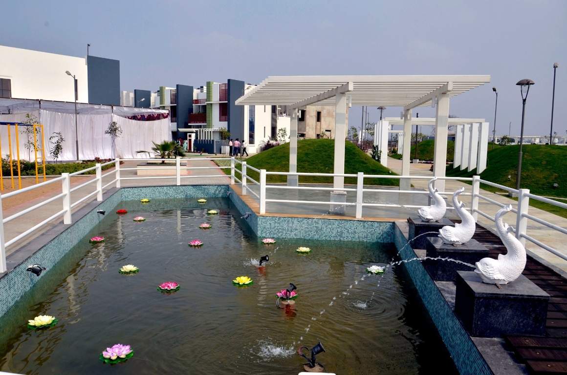  green avenue Fountains