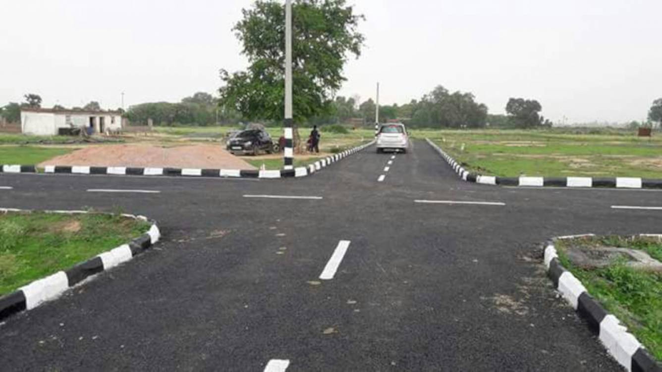 spring fields Internal Roads