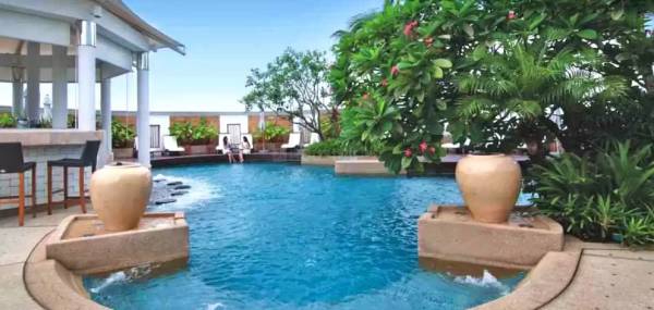  heights Swimming Pool