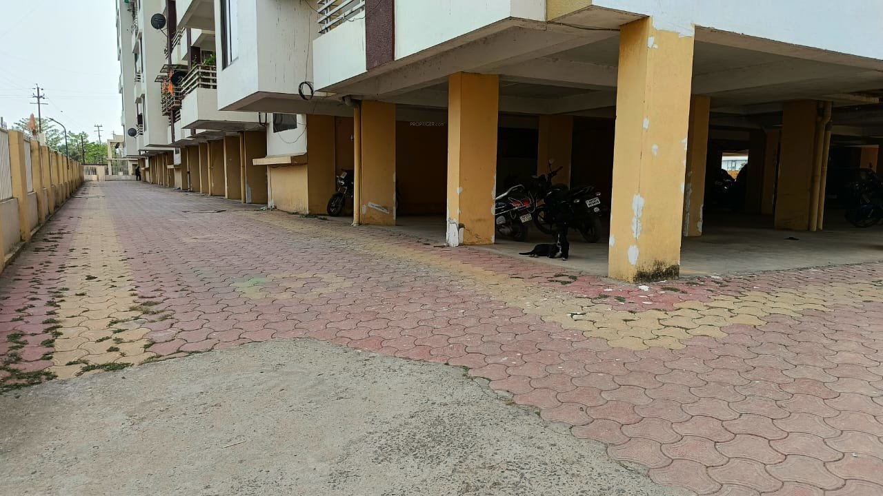 residency Closed Car Parking