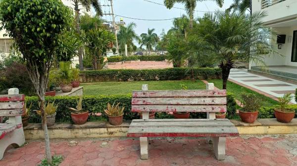 Others residency Others