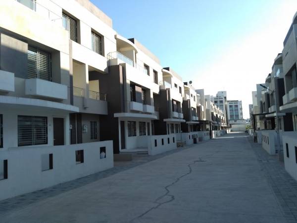 Elevation royal-bunglows Elevation