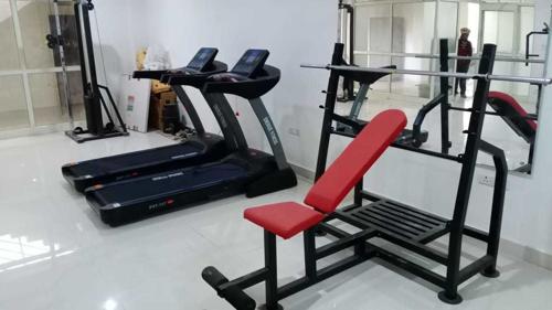  urban-hill Gymnasium