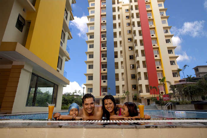 heights Swimming Pool