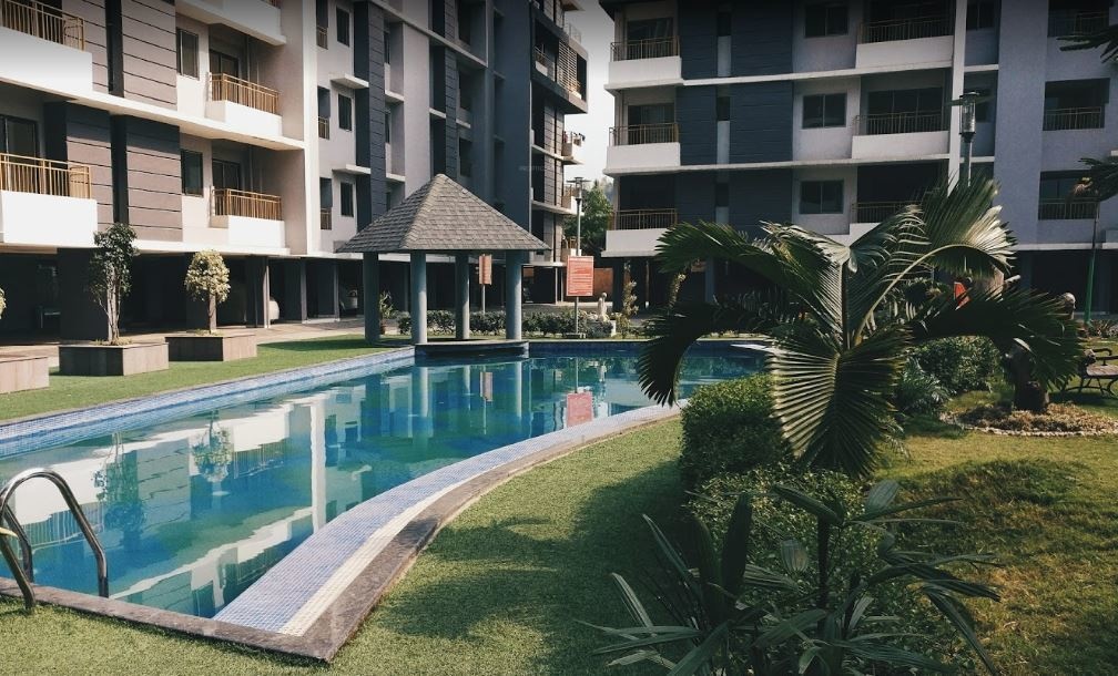 greens Swimming Pool