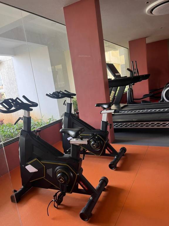  skanda lake front Gymnasium