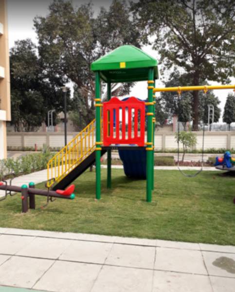  silver-oaks Children's play area