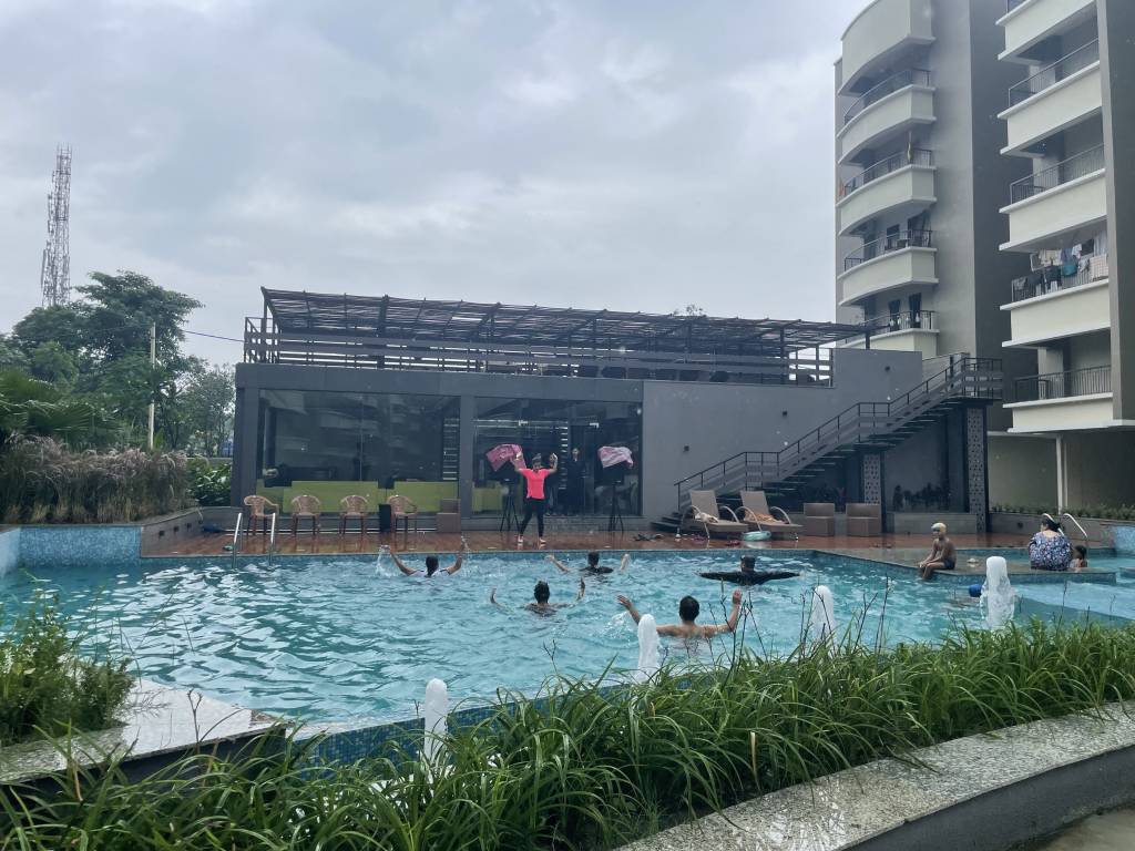  mayfair greens 2 Swimming Pool