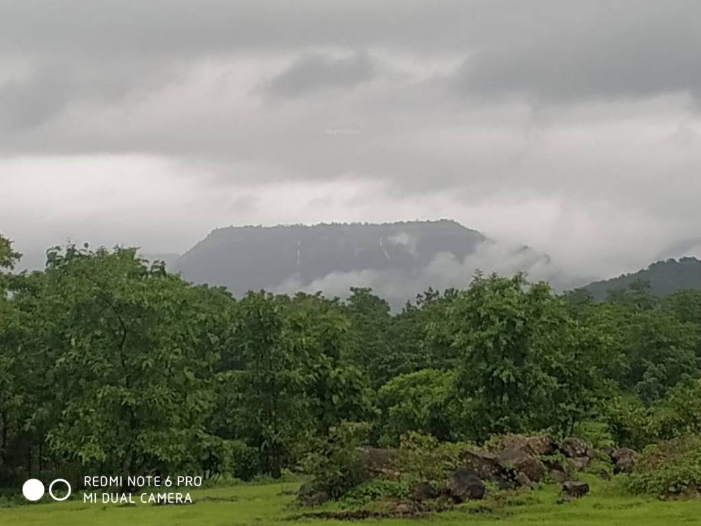  farms at khopoli pali road Plot