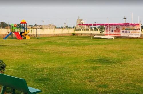  royal-jain-city Landscaped Gardens