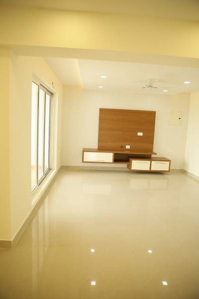  symphony Living Area