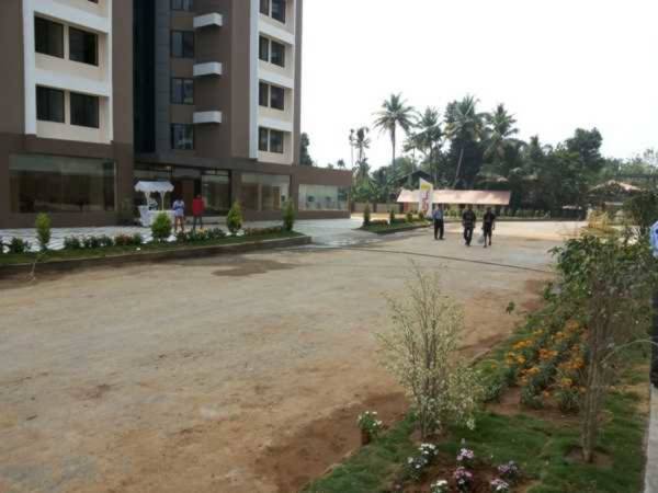  aquacity Internal Roads