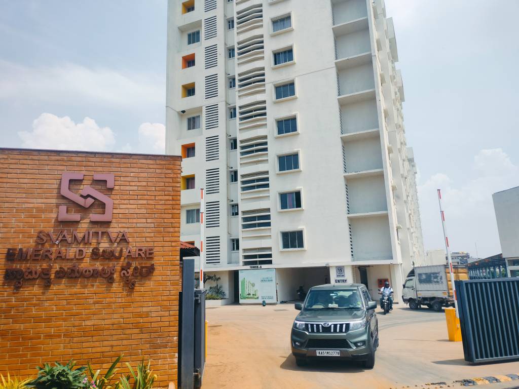  emerald square Elevation