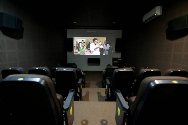  greens Mini Theatre