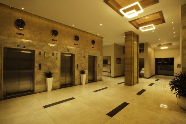  sanctuare Lift Available