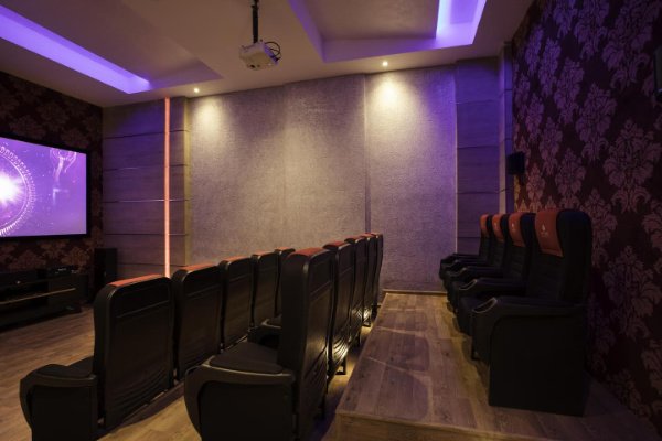  sanctuare Mini Theatre