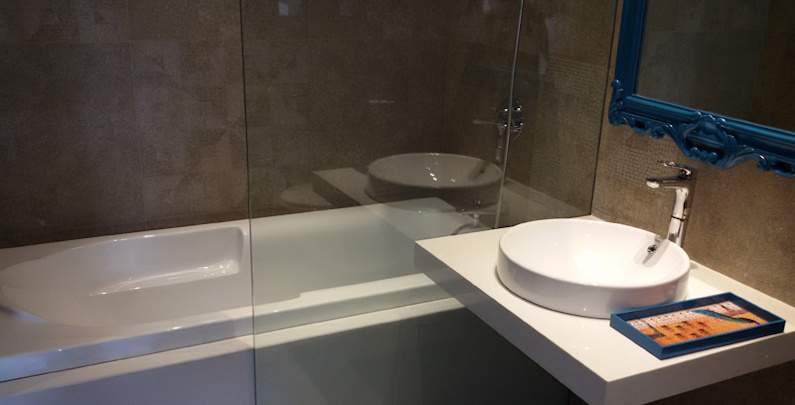  kingdom phase iii c wing Bathroom